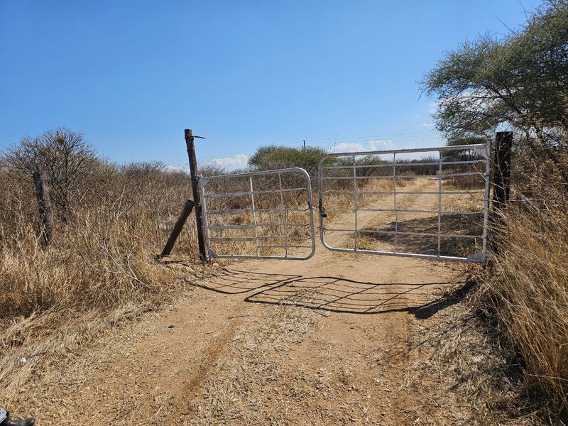 For Sale: 444-Hectare Farm – Louis Trichardt to Airforce Base via Madombidzha Road - Photo 5