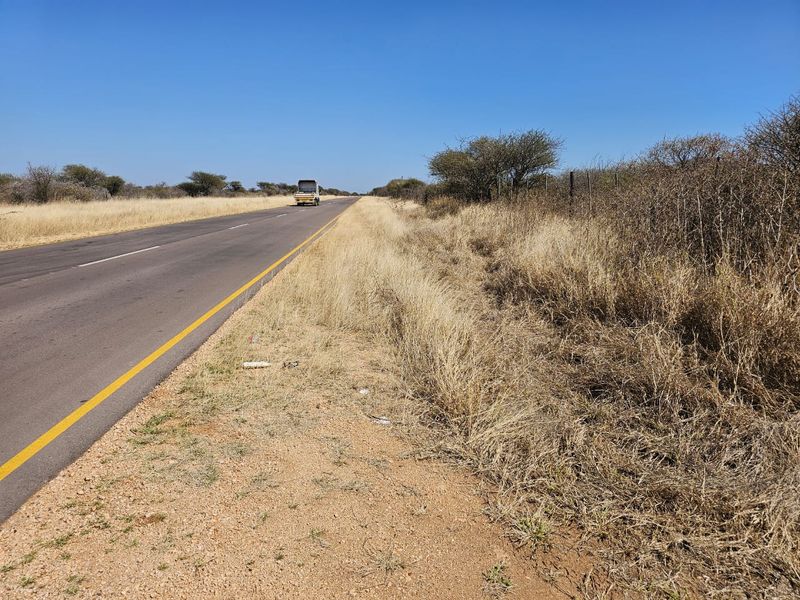 For Sale: 444-Hectare Farm – Louis Trichardt to Airforce Base via Madombidzha Road - Photo 3