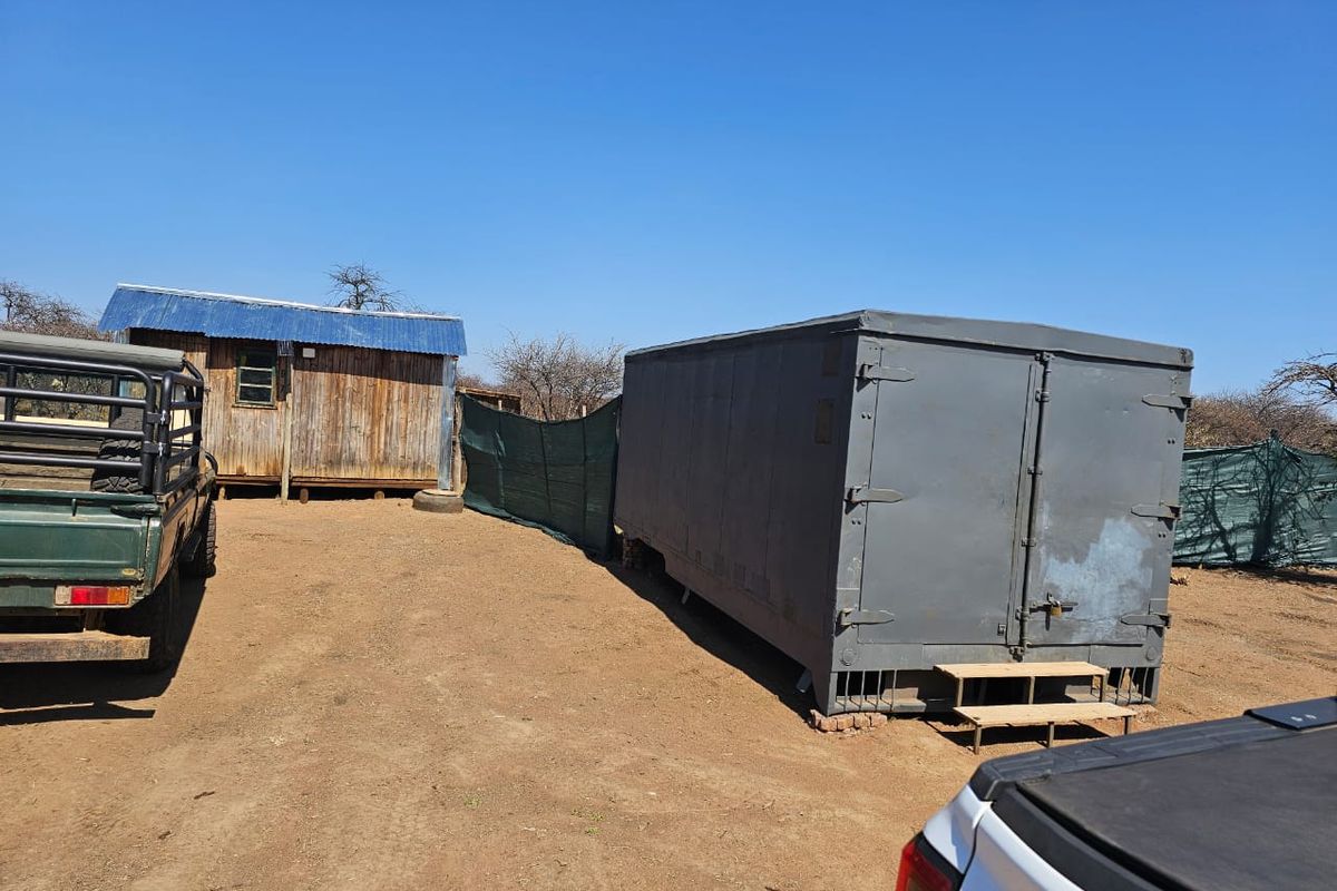 For Sale: 444-Hectare Farm – Louis Trichardt to Airforce Base via Madombidzha Road - Photo 2