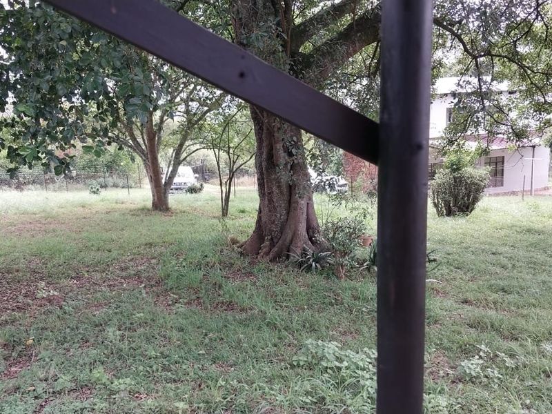 Log Cabin, Farm Living, Vergenoeg rd Beautiful Views and Peaceful  - Photo 3