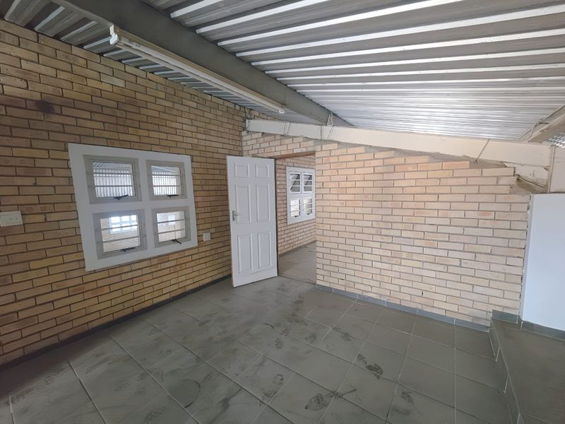 Warehouse to Let in Stanger - Photo 4