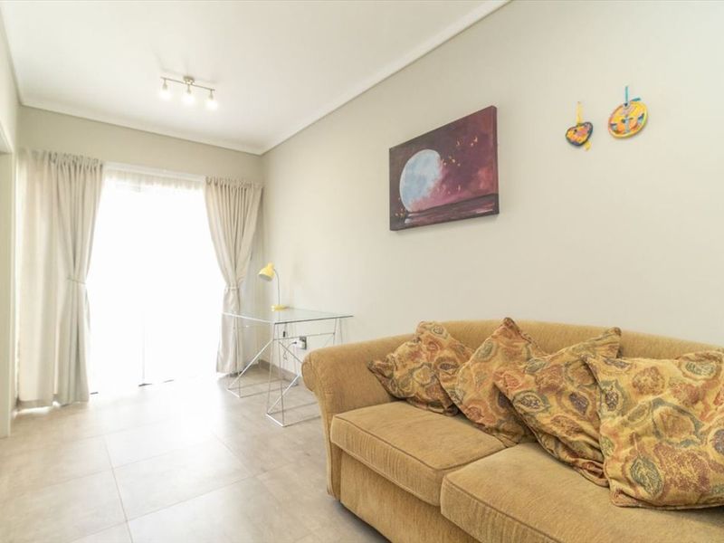 Modern Two-Bedroom Home with Practical Features - Photo 2