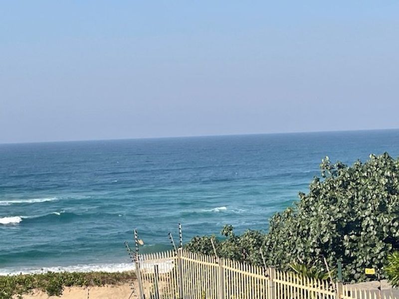 Ground Floor Unit With Direct Beach Access - Photo 2