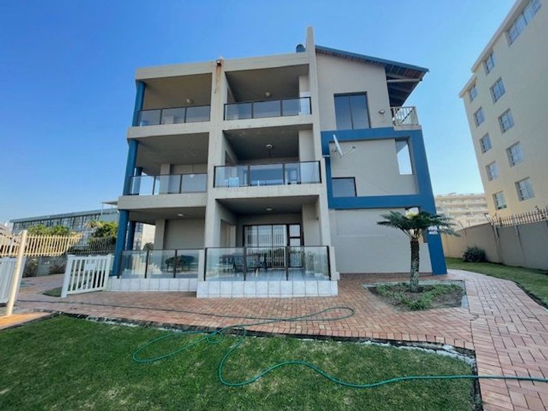 Ground Floor Unit With Direct Beach Access - Photo 7