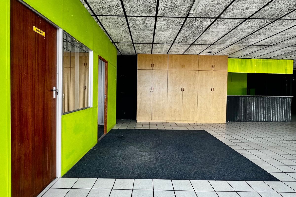 PRIME CBD PROPERTY - PARKING - SPACE - GROWTH - Photo 4