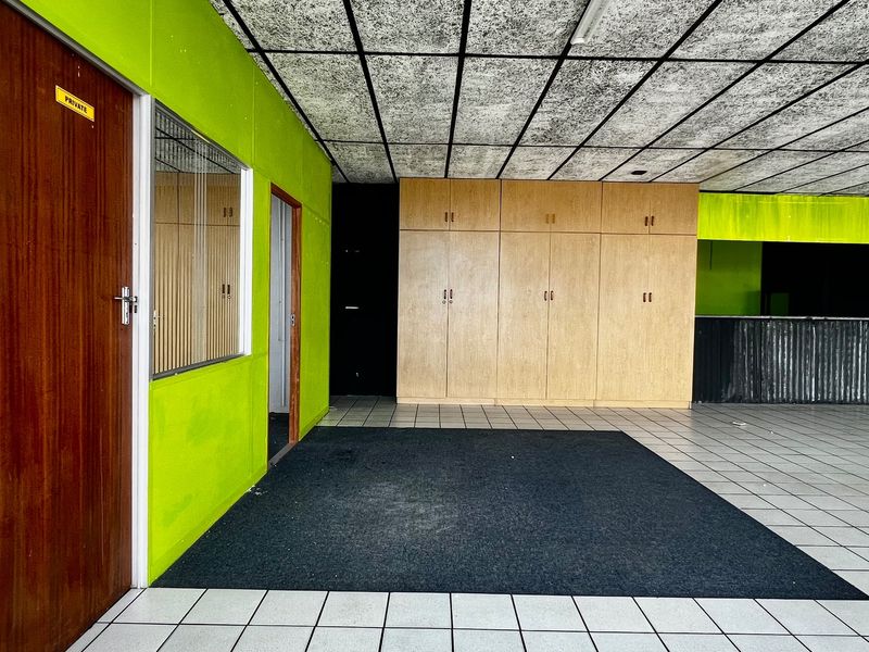 PRIME CBD PROPERTY - PARKING - SPACE - GROWTH - Photo 4