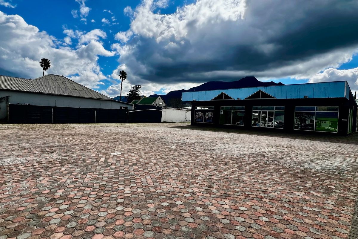 PRIME CBD PROPERTY - PARKING - SPACE - GROWTH - Photo 3