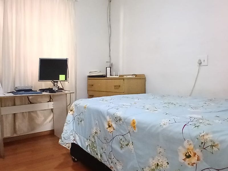 Three spacious bedrooms for sale - Photo 8