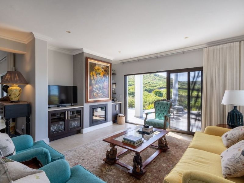 Proudly Picture Perfect - Photo 5