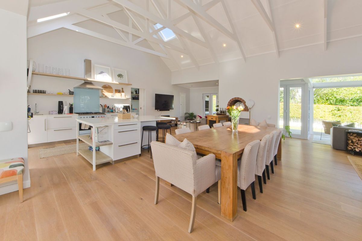 Waterfront Home on Thesen Islands - Photo 4