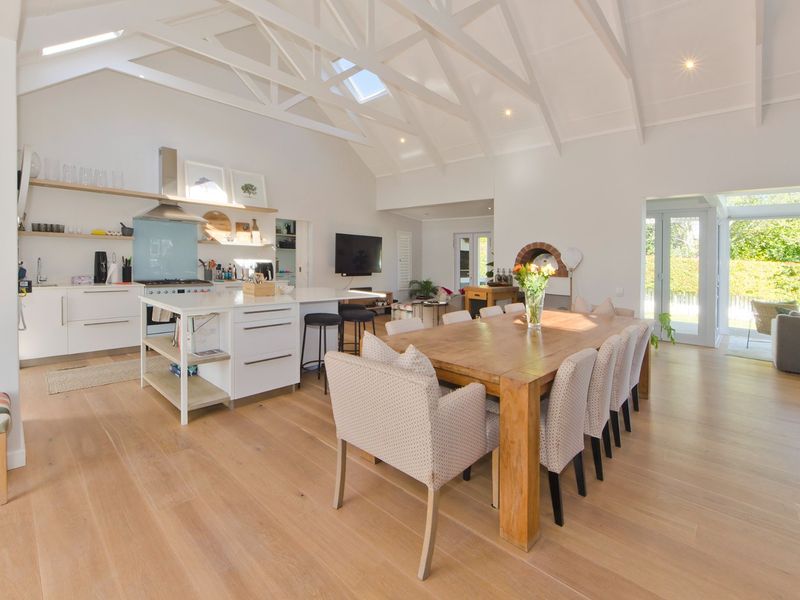 Waterfront Home on Thesen Islands - Photo 4