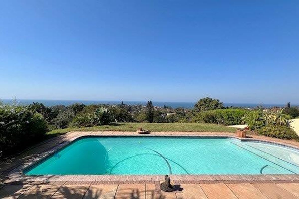 Unmatched Coastal Elegance with Endless Sea Views  - Photo 3