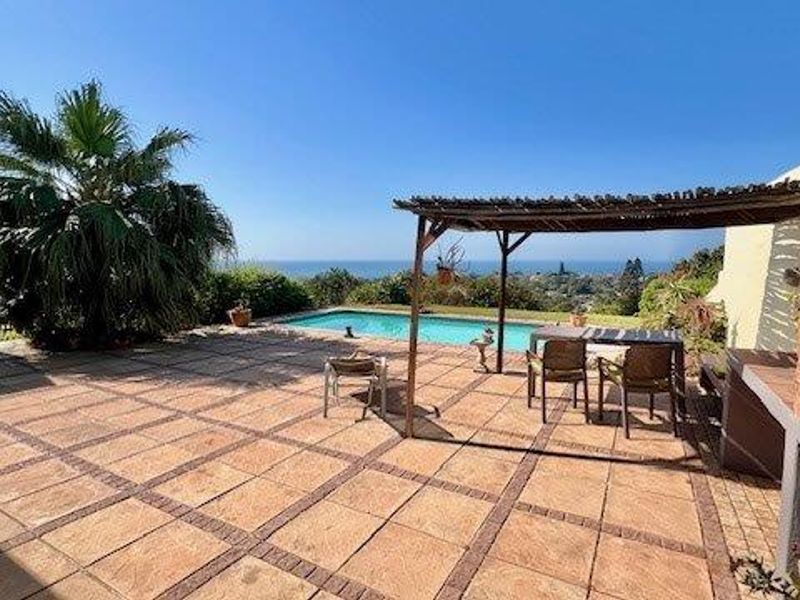 Unmatched Coastal Elegance with Endless Sea Views  - Photo 4