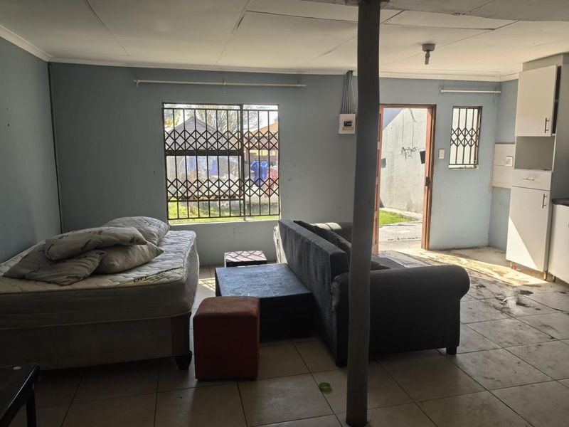 Lovely 3 bedroom family home - Photo 5