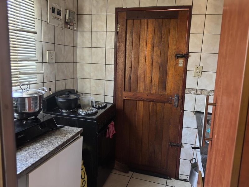 Lovely 3 bedroom family home - Photo 8