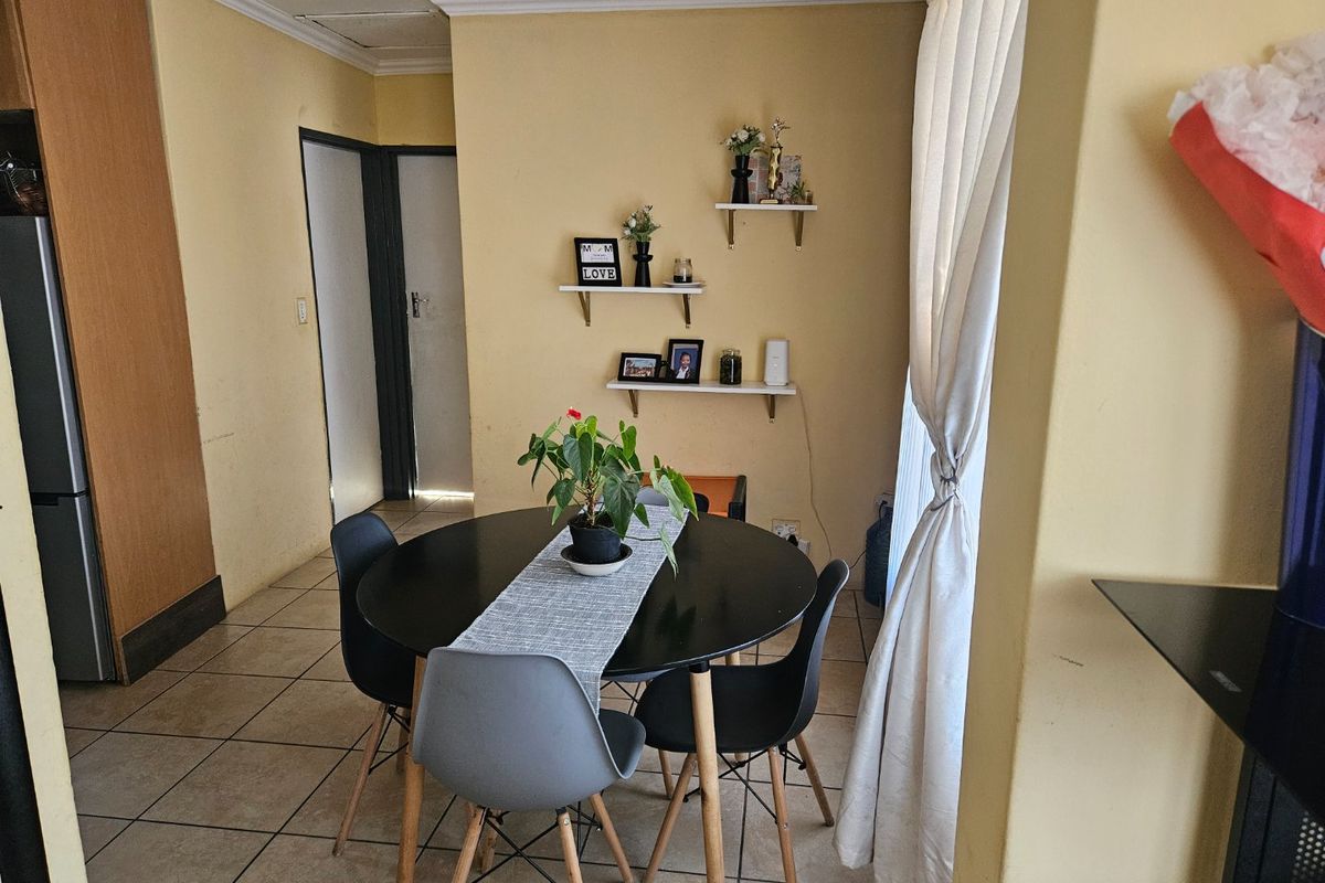 3 Bedroom house for sale - Photo 3