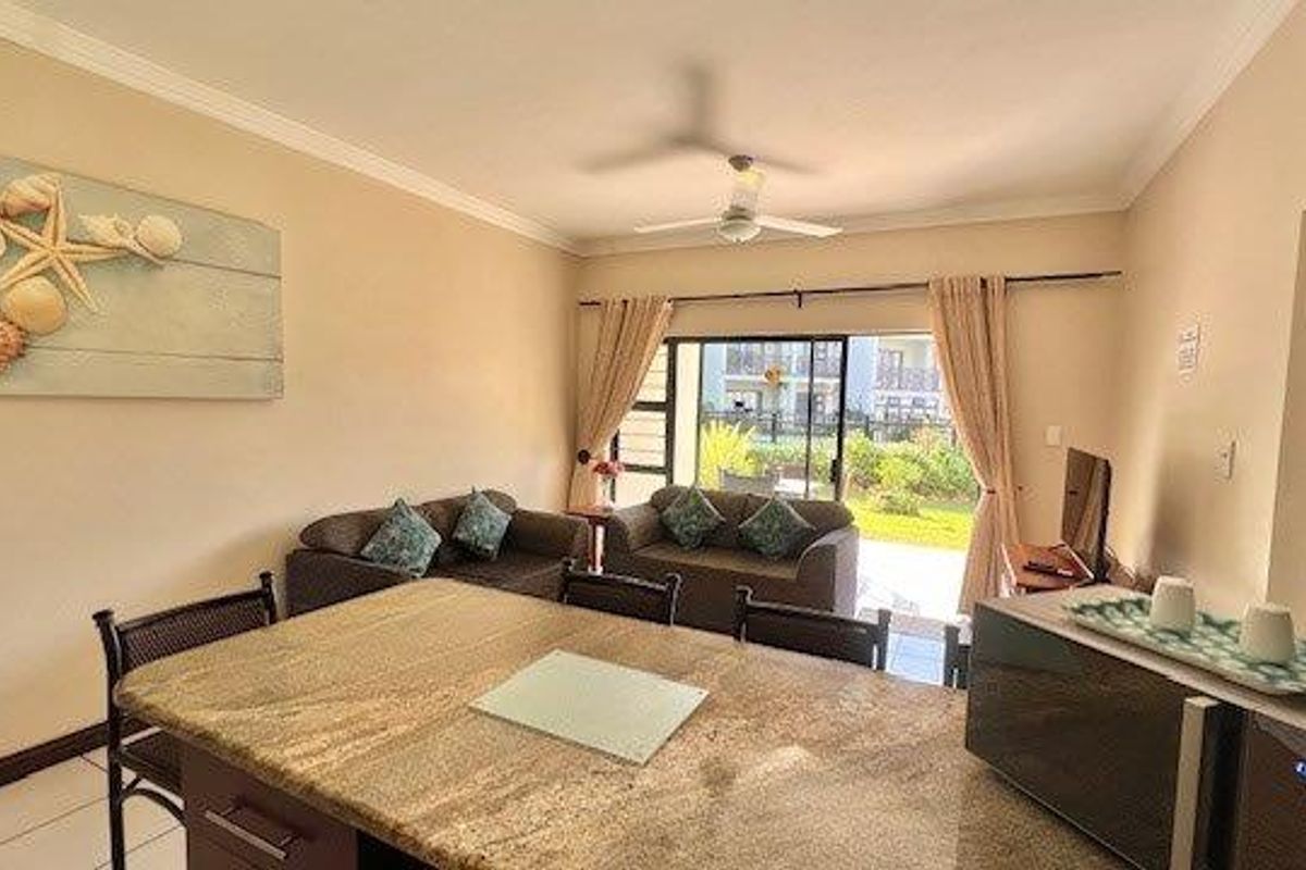 Ground-Floor 2-Bedroom Apartment in Secure Uvongo Complex - Photo 5
