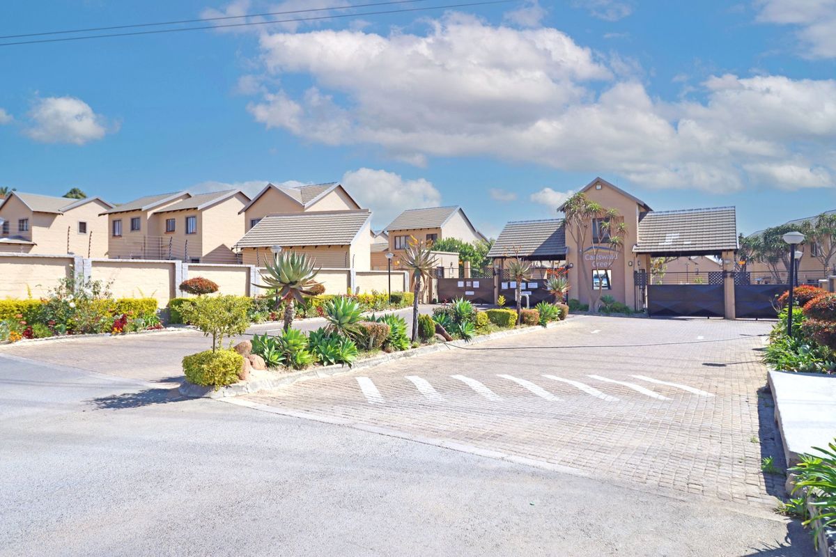 Immaculate, Modern & Move-In Ready! - Photo 5