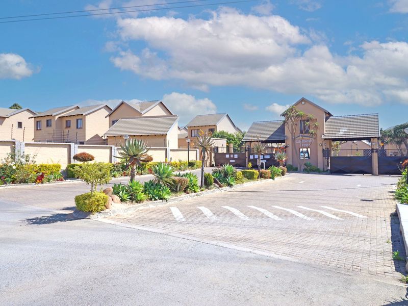 Immaculate, Modern & Move-In Ready! - Photo 5