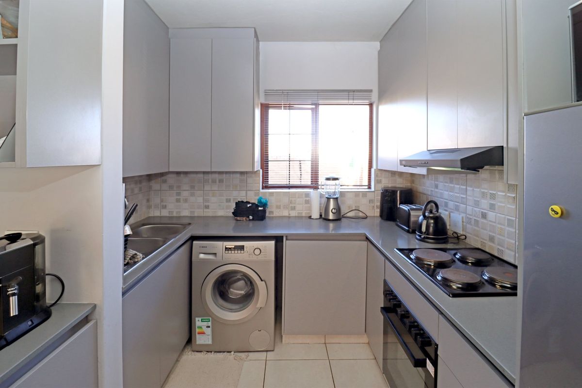 Immaculate, Modern & Move-In Ready! - Photo 2