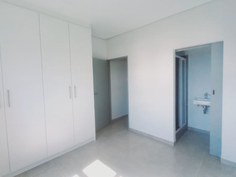 2 Bedroom Apartment Mountain View Estate - Photo 7