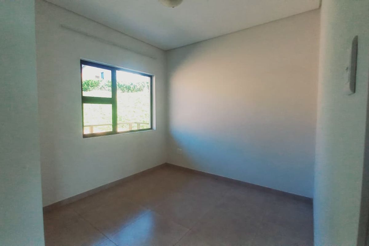 2 Bedroom Apartment Mountain View Estate - Photo 5