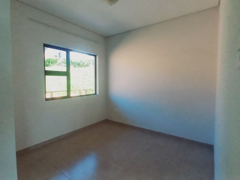 2 Bedroom Apartment Mountain View Estate - Photo 5