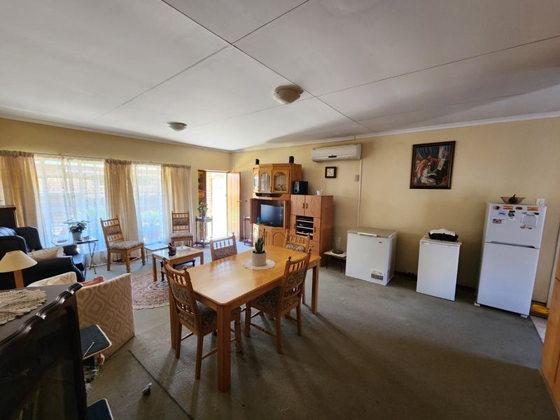 Full Title | Low Upkeep | Bigger than normal - Photo 10