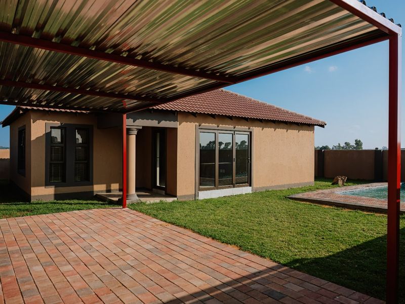 Fabulous opportunity in Emfuleni Lifestyle Estate in Ellaton. - Photo 10