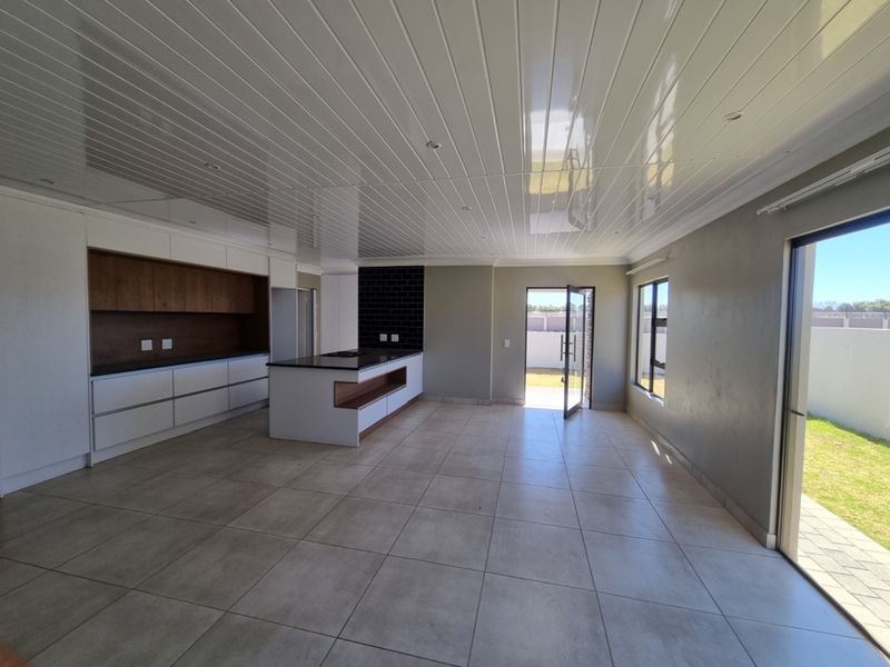 New modern, luxurious lifestyle estate.  - Photo 6