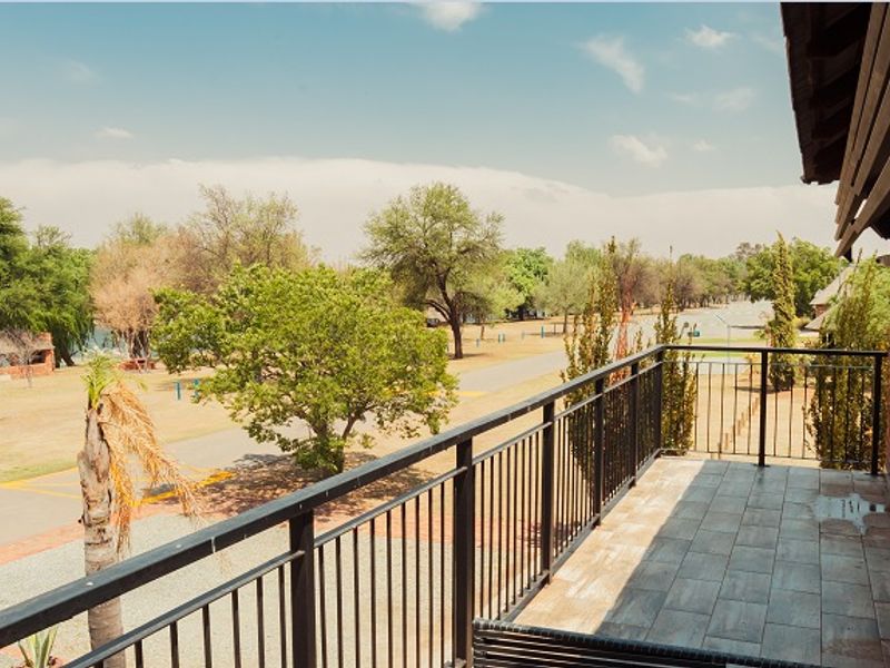 Fabulous property in Orkney Vaal. A substantial home masquerading as a holiday home. - Photo 5