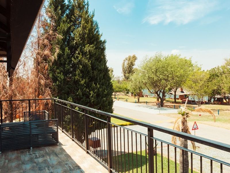 Fabulous property in Orkney Vaal. A substantial home masquerading as a holiday home. - Photo 4