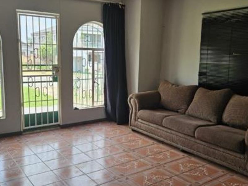 Spacious 3-bedroom Home Ideal a modern family  - Photo 4