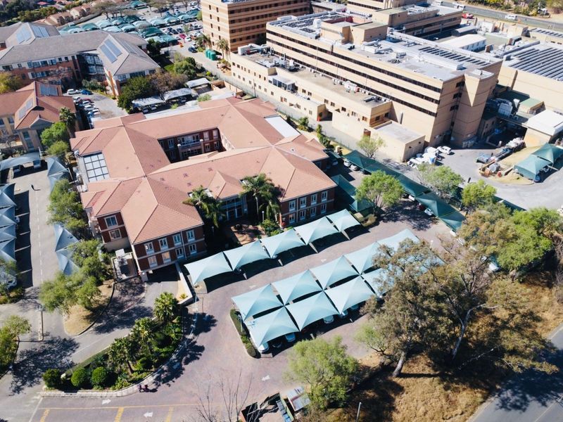 A Premier Office Block  Investment Opportunity in Sunninghill - Photo 7