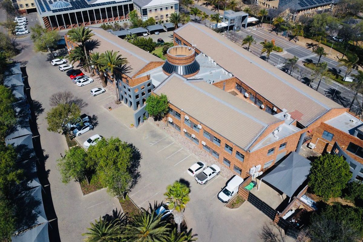 Waterfall Office Park | Freestanding Office Building for Sale – Vorna Valley, Midrand - Photo 4
