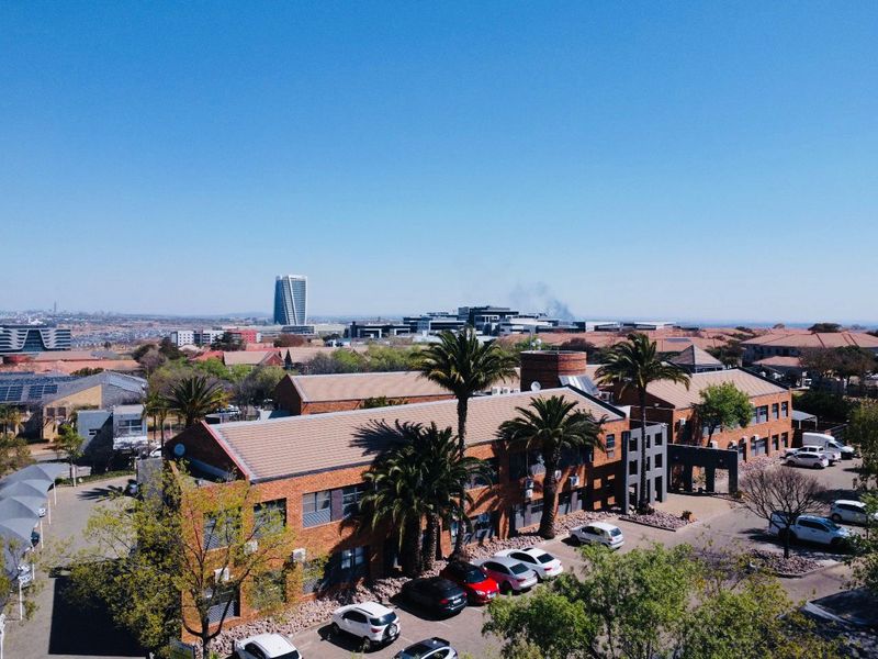 Waterfall Office Park | Freestanding Office Building for Sale – Vorna Valley, Midrand - Photo 10