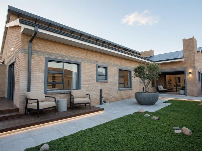 Brand-New Luxury Home in Island View – No Transfer Duty | Only 2 Units Still Available! - Photo 2