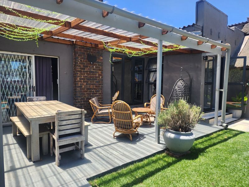 Multi-Unit Property - Photo 3