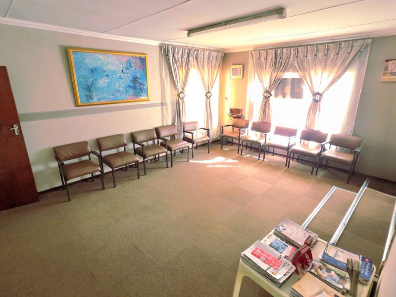 Standard Face Brick Home for Sale in Laudium - Photo 5