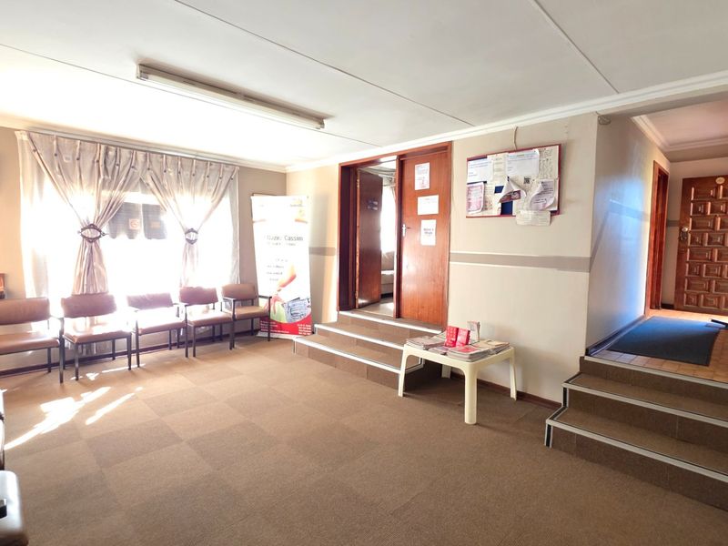 Standard Face Brick Home for Sale in Laudium - Photo 6