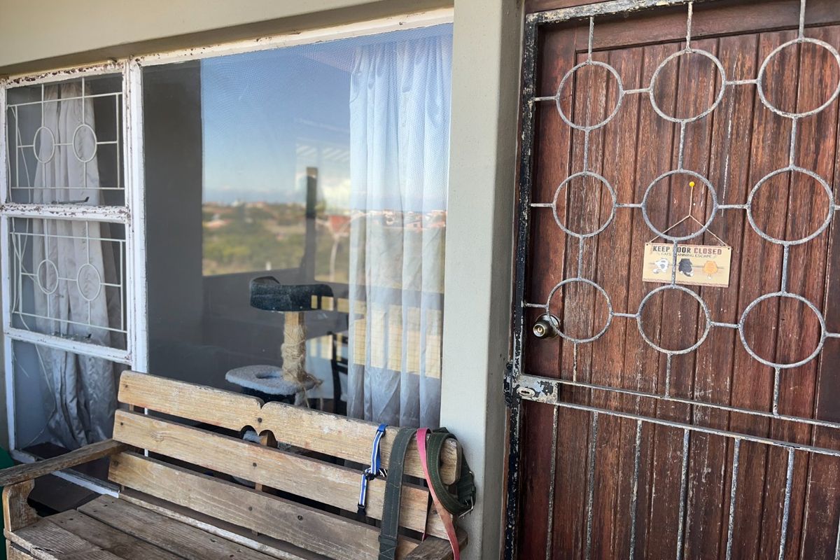 Charming 2-Bedroom Home Home in Aston Bay - Photo 5