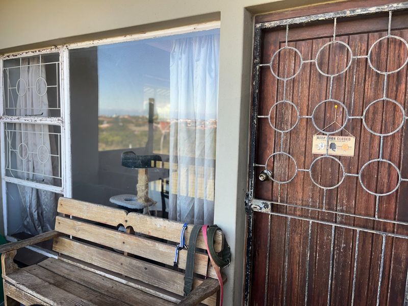 Charming 2-Bedroom Home Home in Aston Bay - Photo 5