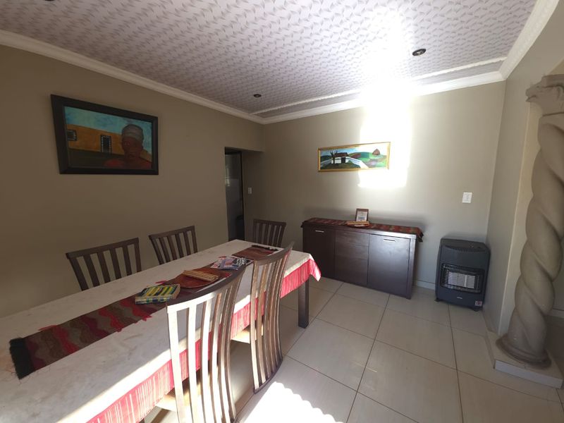 3 Bedroom House in Randlespark - Photo 10
