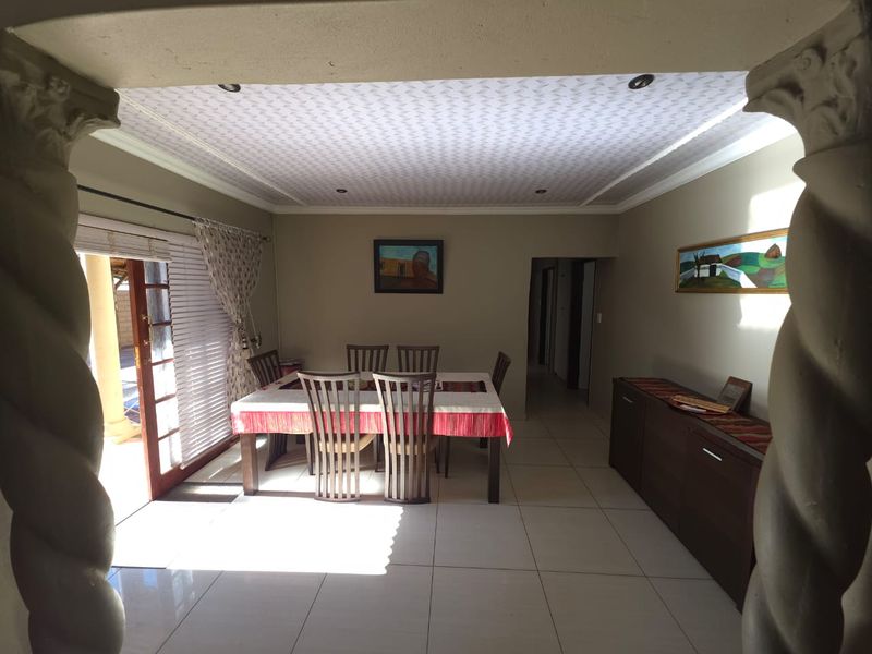 3 Bedroom House in Randlespark - Photo 9