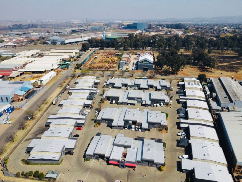 Investment Opportunity: Prime Industrial Warehouse in Wadeville, Germiston - Photo 3