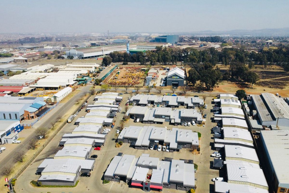 Investment Opportunity: Prime Industrial Warehouse in Wadeville, Germiston - Photo 2