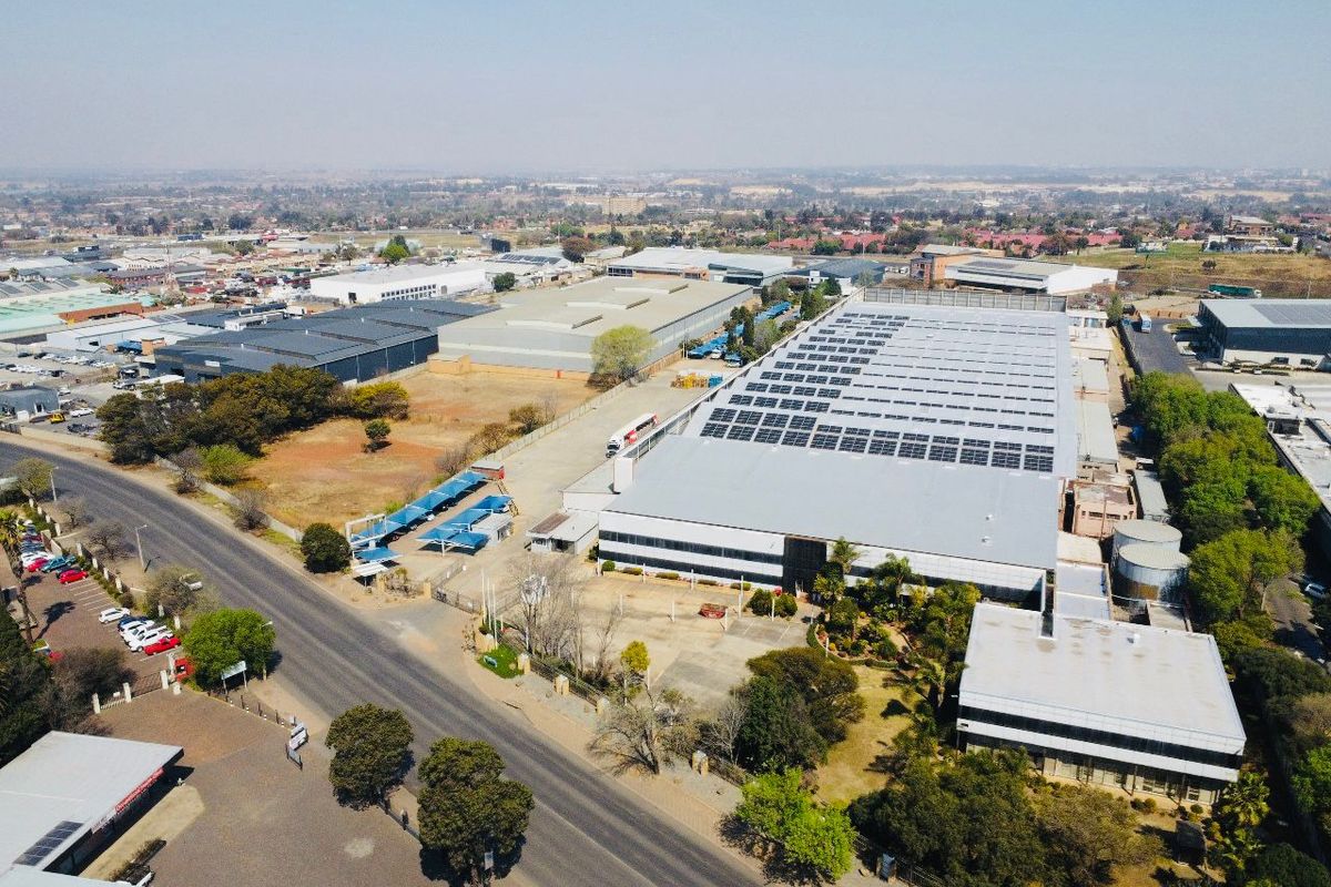 "Please note: Advertised prices are for guidance only. The final purchase price will be confirmed by the seller upon inquiry." - Photo 4