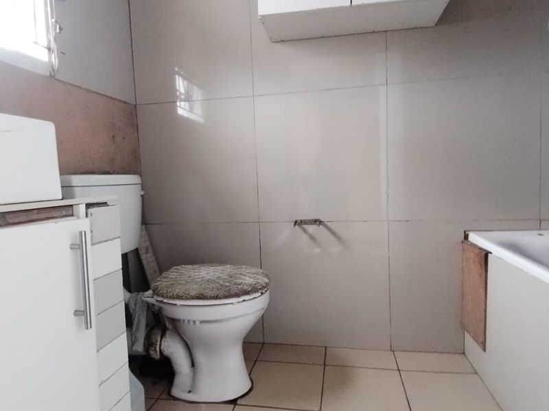 Two bedroom family home for sale in Pelican Park (New Horizon) - Photo 5