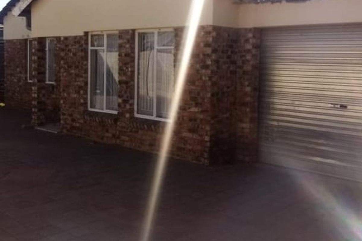 Secure, comfort Stay  in Vista Park, Bloemfontein  - Photo 2