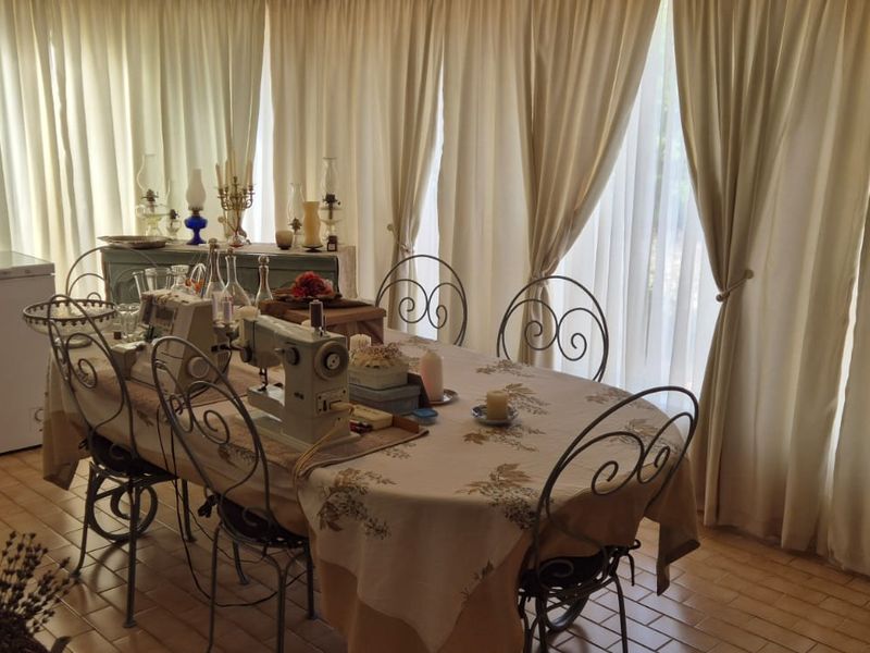 Spacious House With Flat - Central Hartenbos - Photo 8